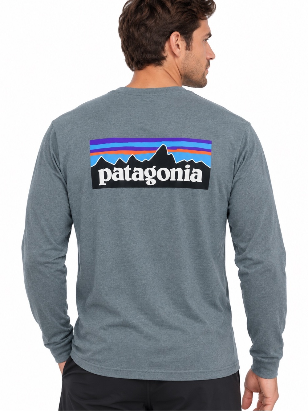 Patagonia Men's Long-Sleeved P-6 Logo Responsibili-Tee® size Small